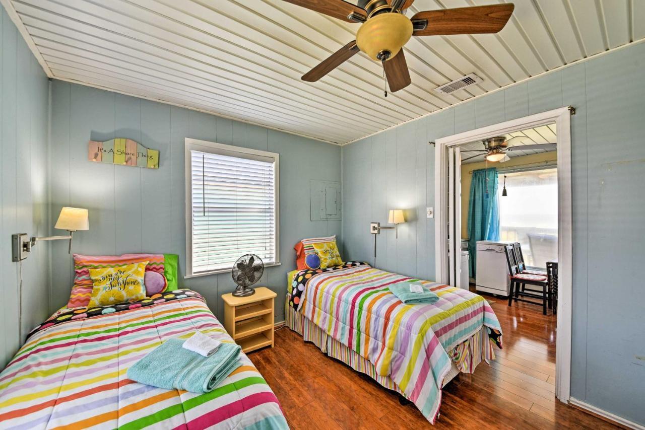 Galveston Beach House With Private Deck And Gulf Views Ngoại thất bức ảnh